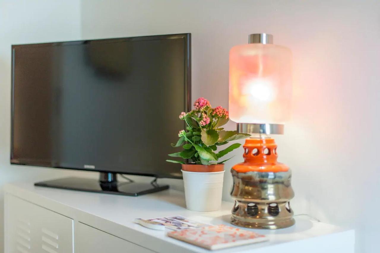 Alfama Charming Apartment, By Timecooler *