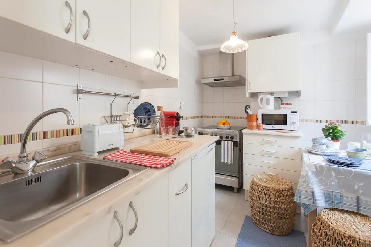 Alfama Charming Apartment, By Timecooler *